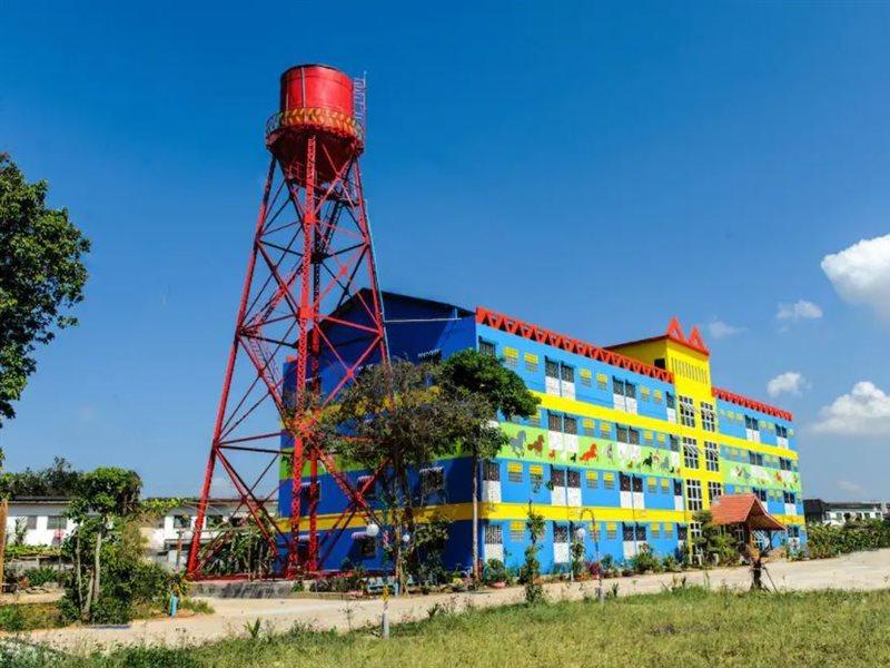2U Hotel Hatyai Hat Yai Ngoại thất bức ảnh